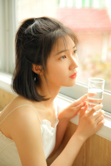 JK制服女高中生自慰网站